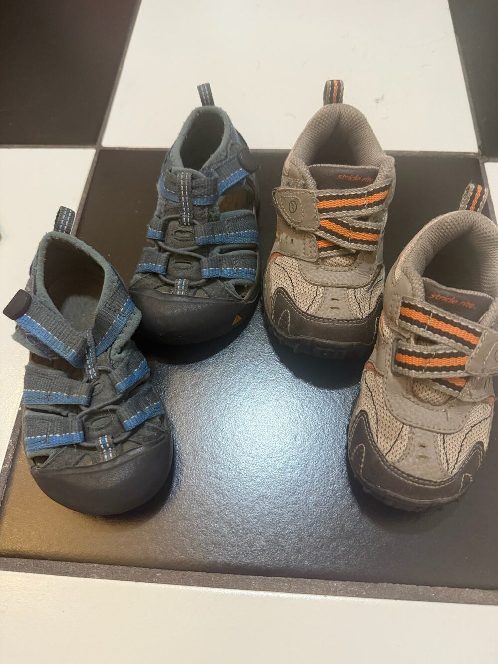 Lot of 2 - Kids' size 11 outdoor shoes/sandals